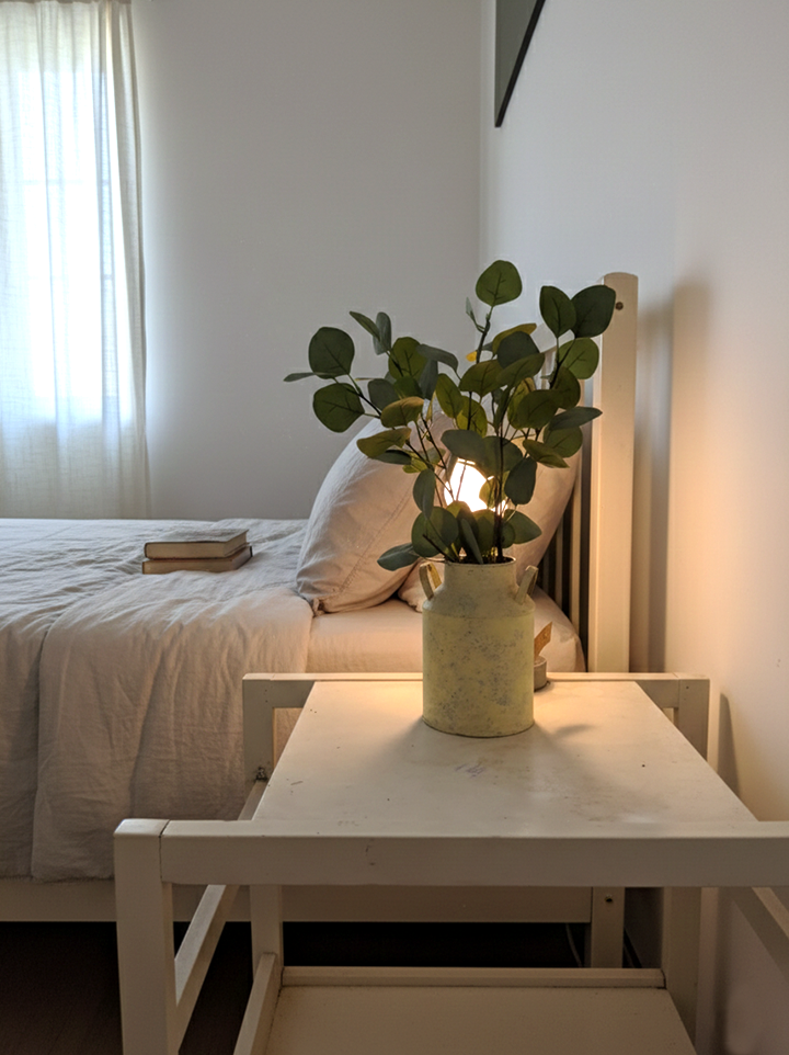 Rustic Metal Vase - 18.5cm